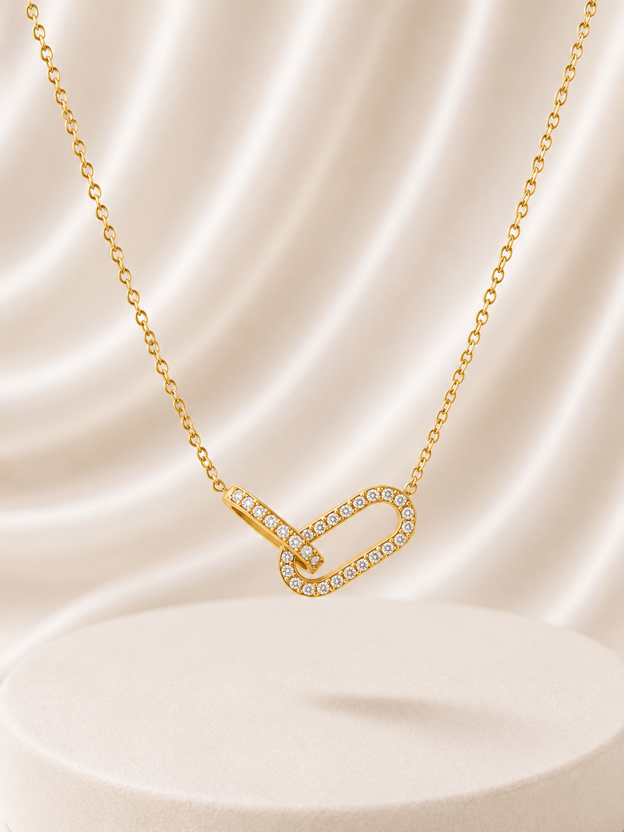 Interlocking Paperclip Link Pendant Necklace - 18K Gold Plated
