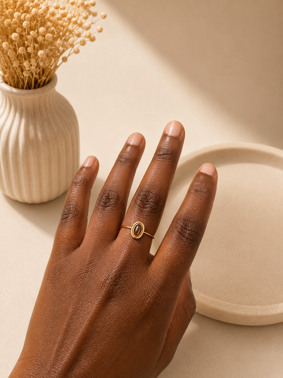 Minimalist Tiger’s Eye Oval Stone Ring