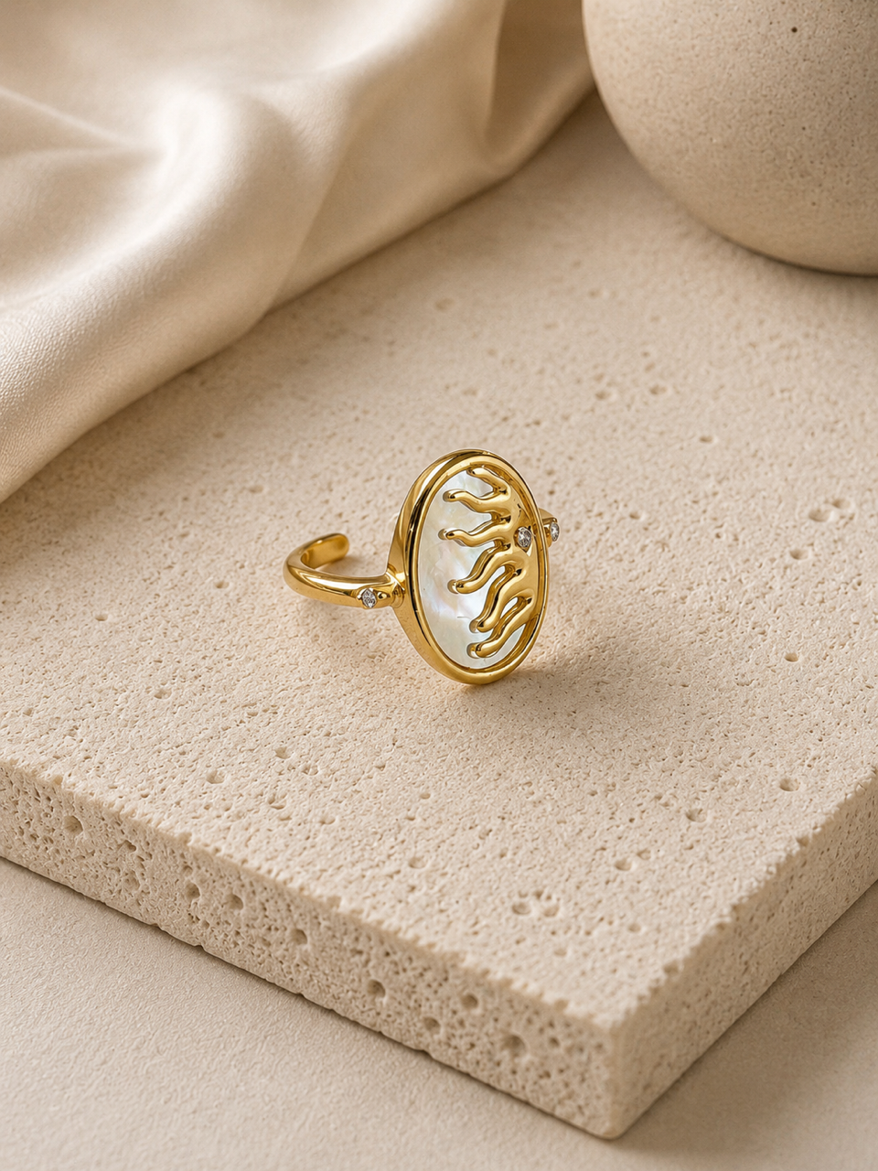 Oval Mother-of-Pearl Sunburst Ring