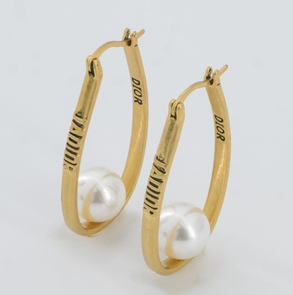 Lyra Pearl Drop Earrings