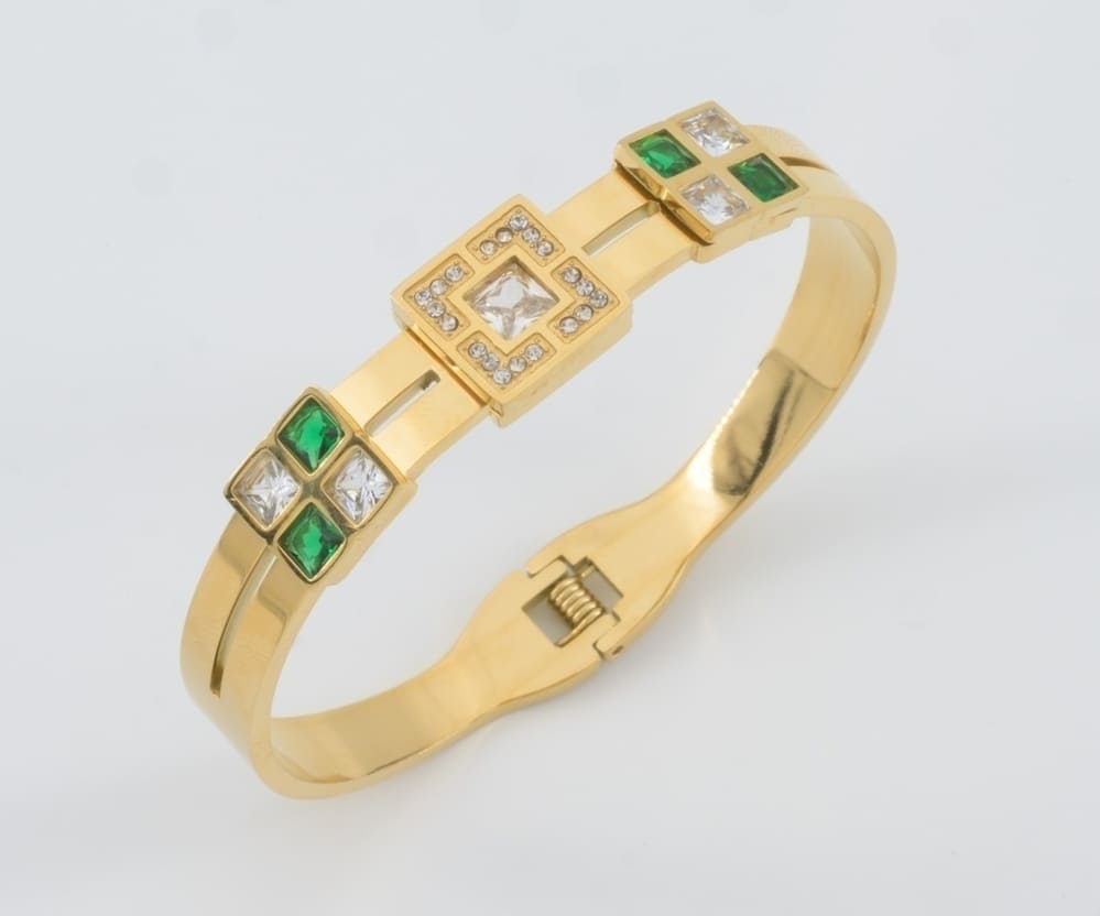 Celestia Luxe Bangle