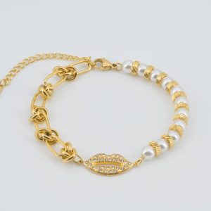 Lunara Pearl Chain Bracelet