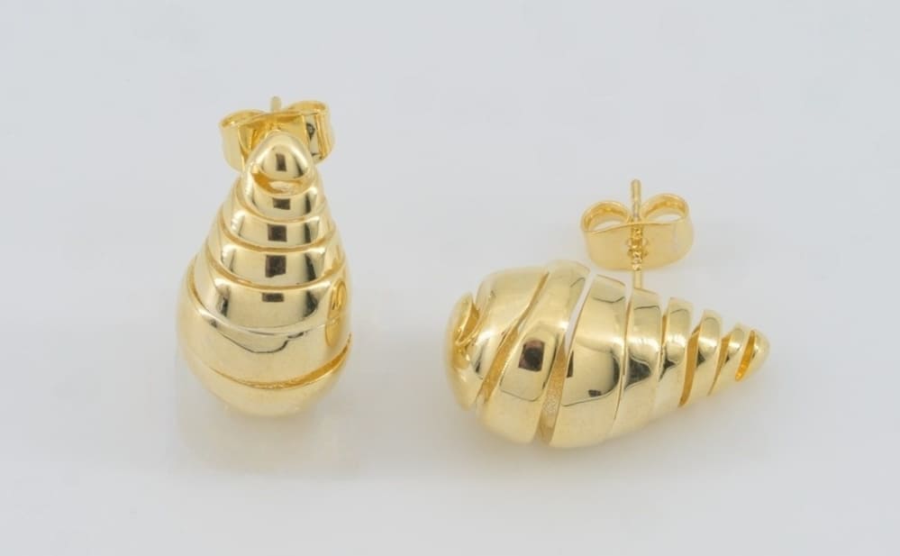Nerina Shell Earrings