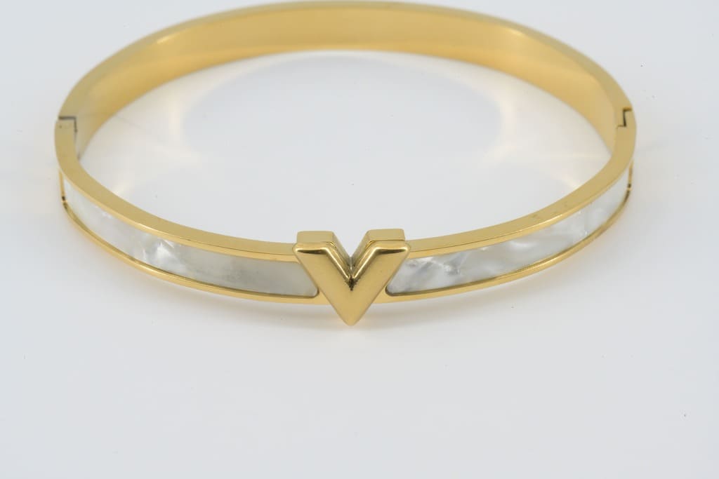 Vera Aurea V Bangle