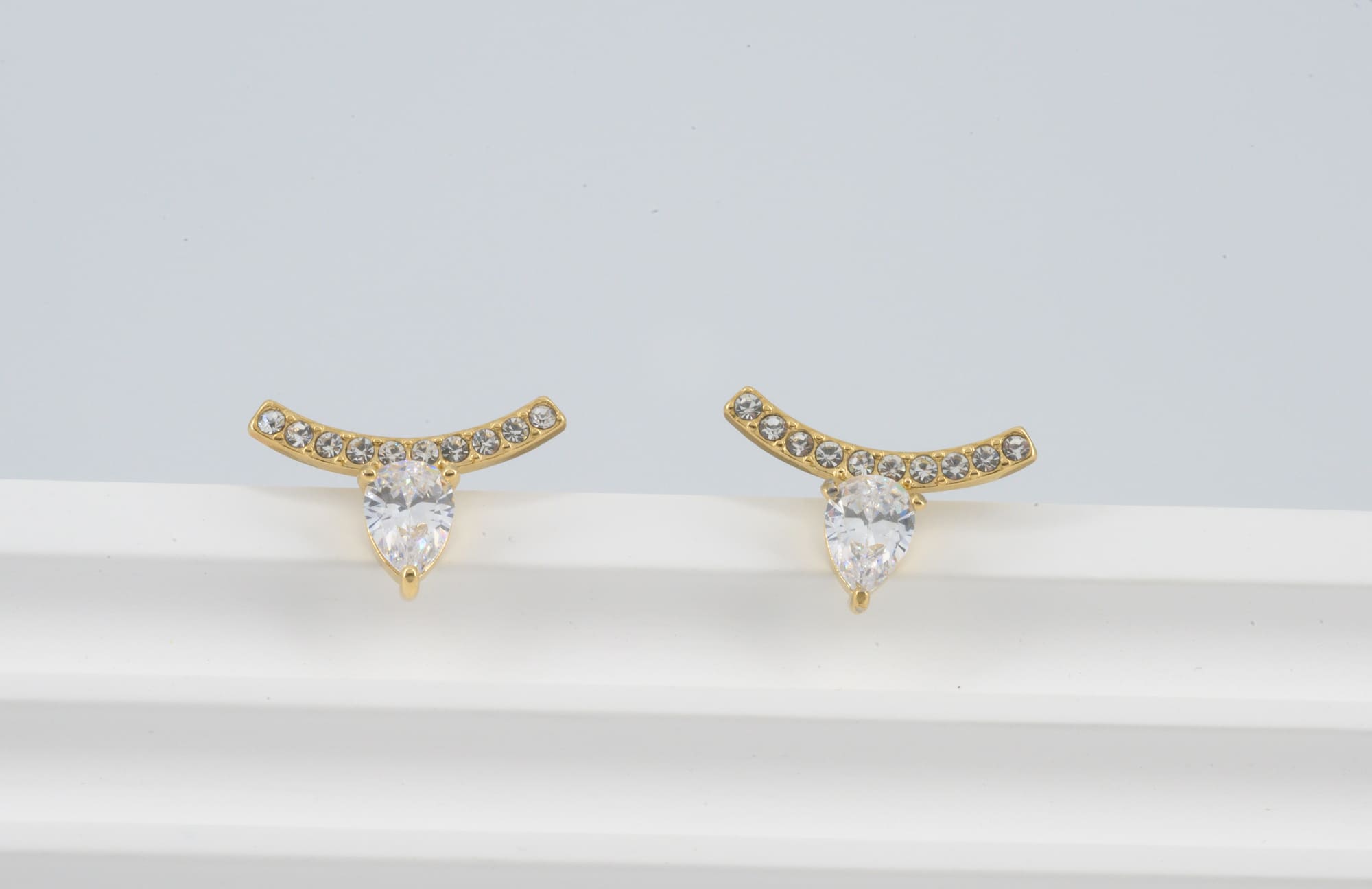 Amora Teardrop Earrings