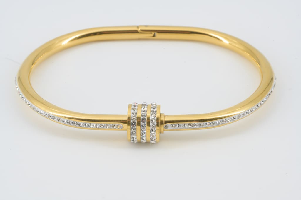 Celina Cylinder Bangle