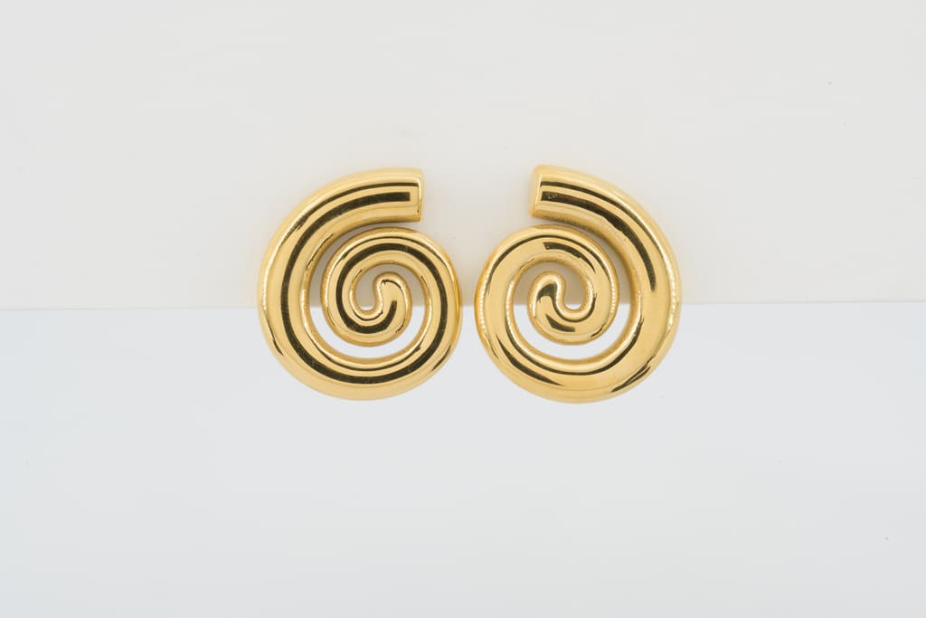 Solis Spiral Studs