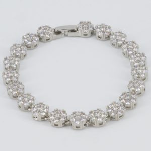 Petal Glimmer Bracelet