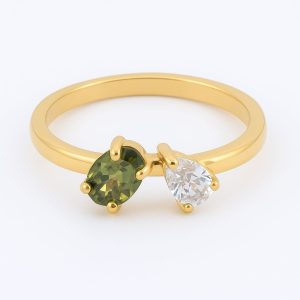 Diamond-Cut Minimalist Ring