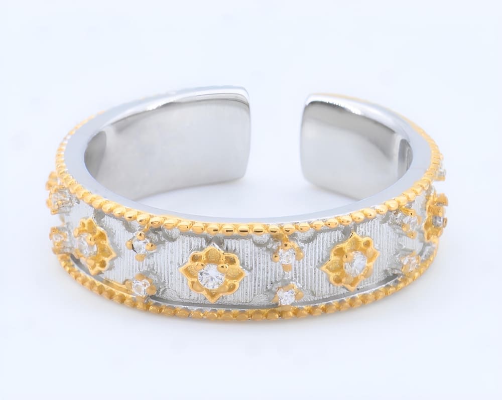 Zircon Elegance Ring